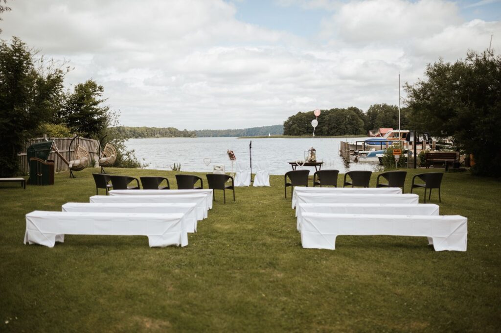 Freie Trauung am Seeufer – Haus am See Schwerin